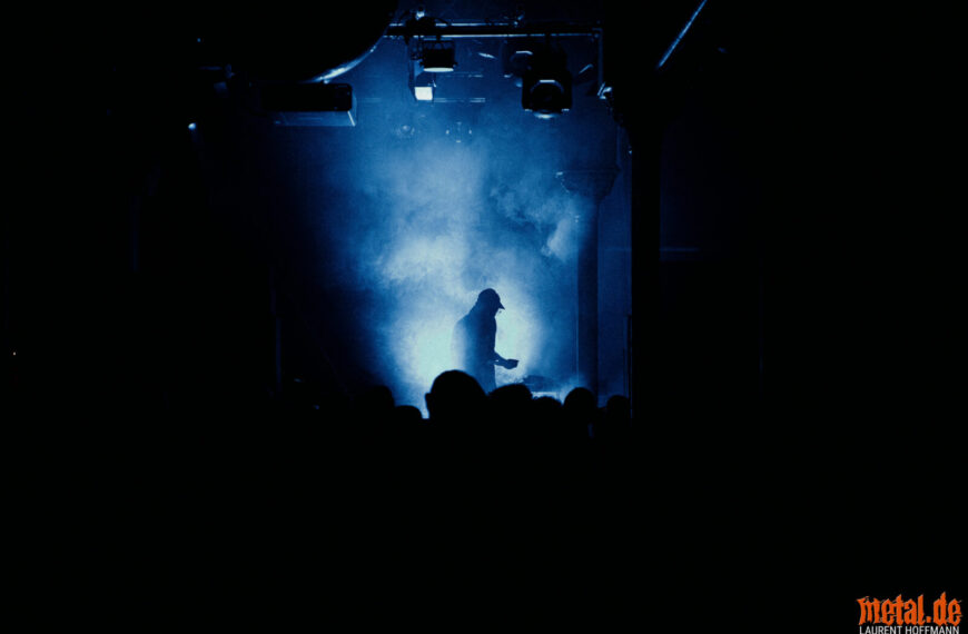 AMBIENT PRESSURE – Photo Review