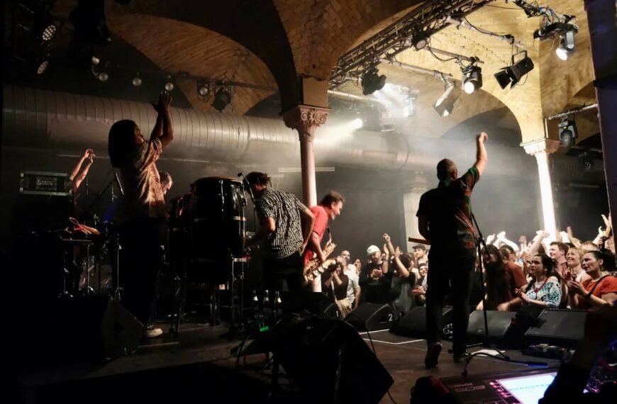 BIXIGA 70 – Photo Review